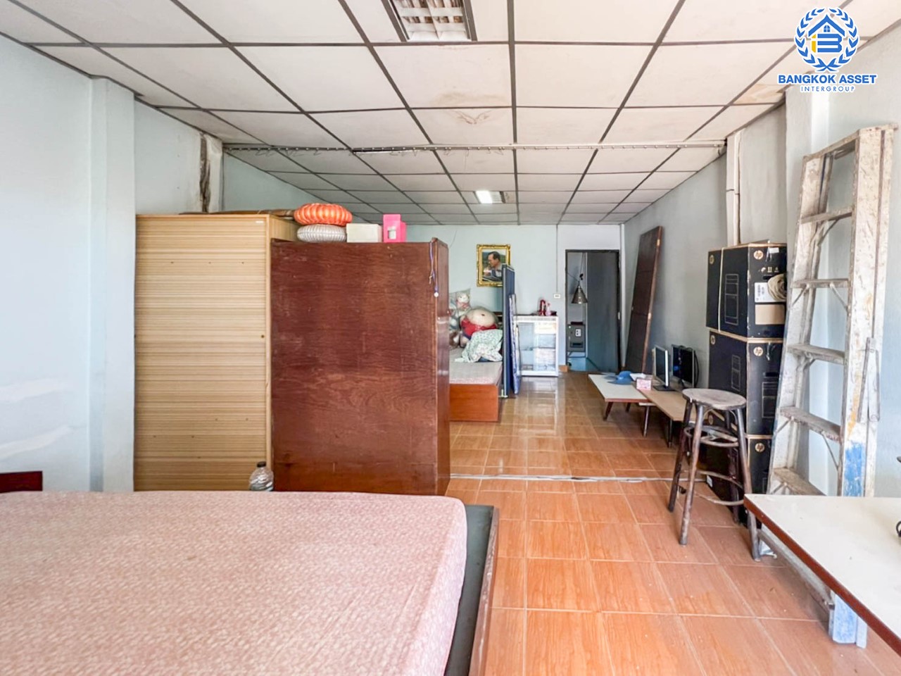 *****ทาวน์เฮ้าส์มือสอง ม.บัวทอง1 กาญจนาภิเษก เนื้อที่ 16 ตร.ว. ฟังก์ชัน 2 ห้องนอน 2 ห้องน้ำ บ้านพร้อมเข้าอยู่ บนทำเลศักยภาพ ทำเลทอง!! เดินสะดวก เชื่อมต่อถนนหลายเส้นทาง ใกล้รถไฟฟ้าสายสีม่วง "สถานีคลองบางไผ่" ราคาสุดคุ้ม ห้ามพลาด!